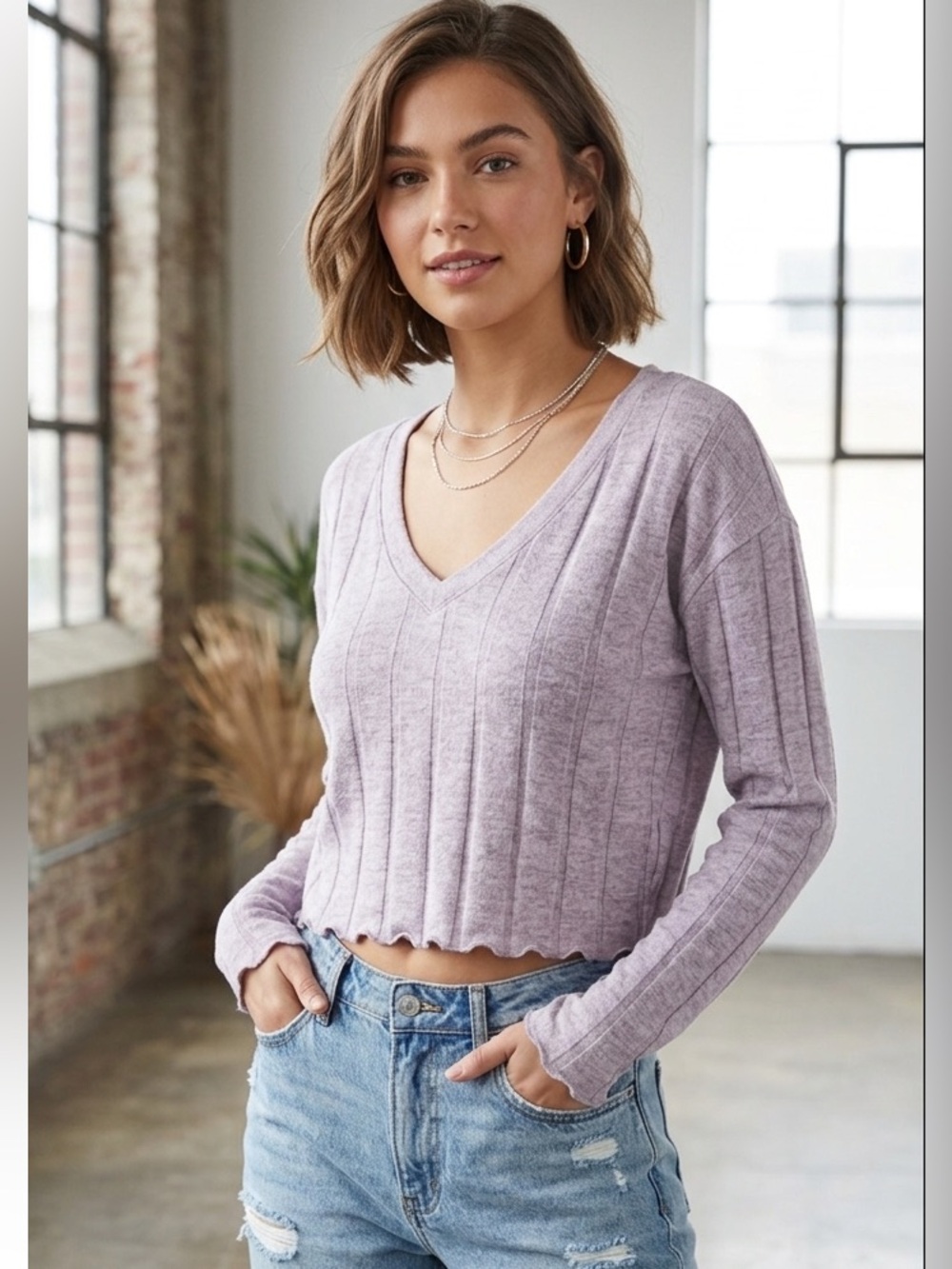 Aeropostale Lavender Purple Ribbed V-Neck Lettuce Edge Crop Top Sweater Small